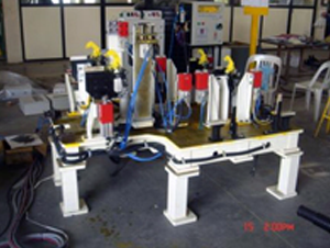 Welding Fixture Line for 3 Wheeler Bod